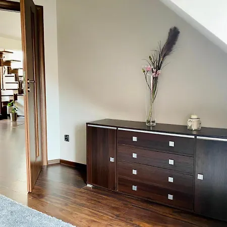 Apartament 슈치트노