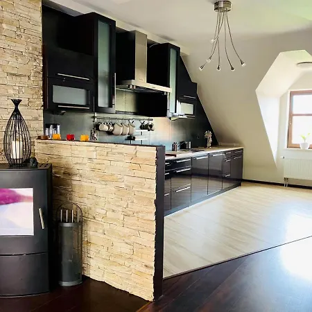 Apartament * 슈치트노