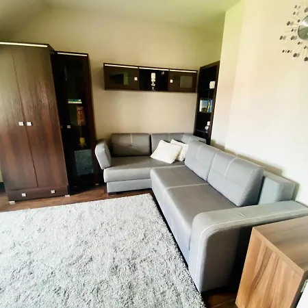 Apartament *