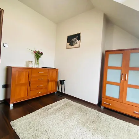 Apartament 아파트